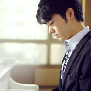 办公室秘书nylon丝袜 女性
